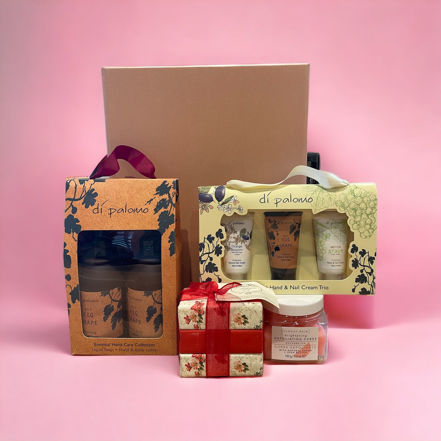 Di Palomo Collection Hamper